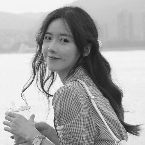 女生黑白头像图片200张