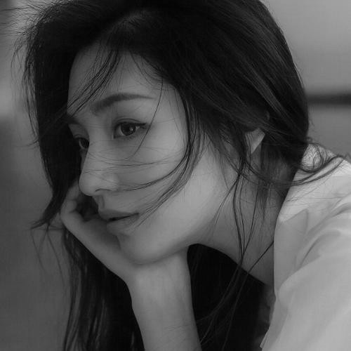 女生黑白头像图片200张