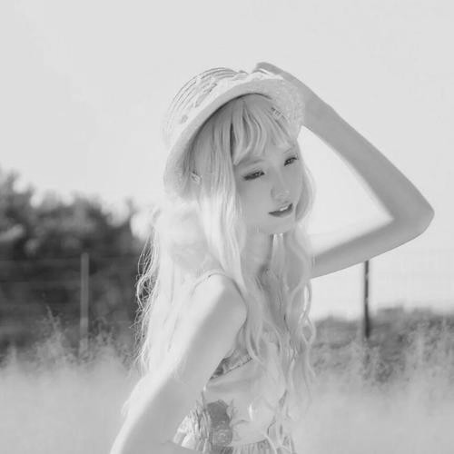 女生黑白头像图片200张