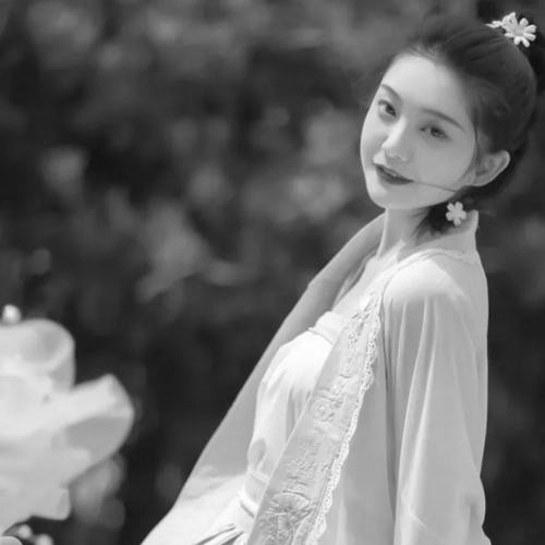 女生黑白头像图片200张