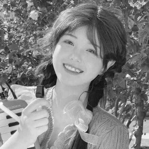女生黑白头像图片200张