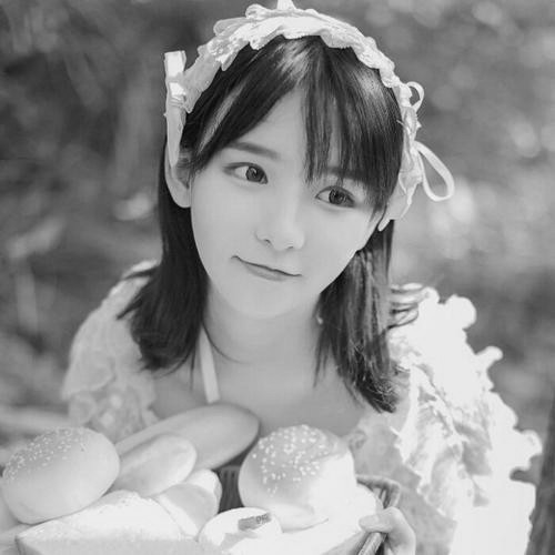 女生黑白头像图片200张