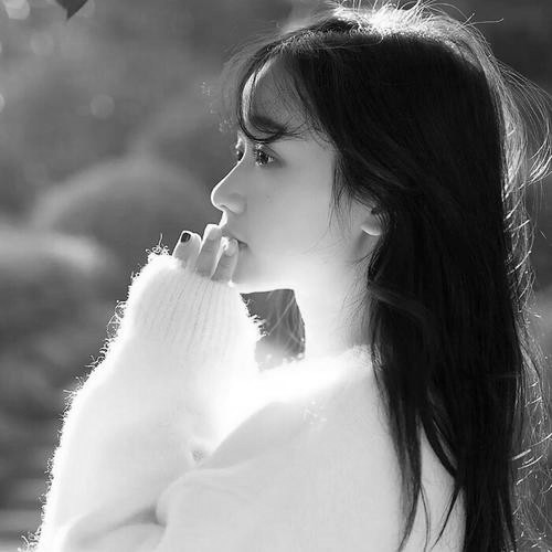女生黑白头像图片200张
