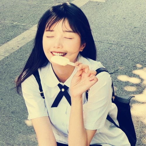 复古女生头像图片