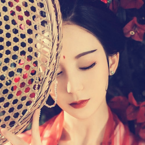 复古女生头像图片
