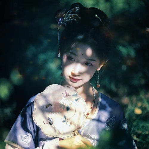 唯美星光女生头像图片