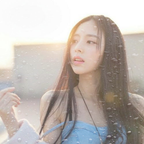 玻璃水珠特效女生头像图片