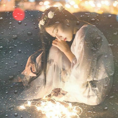 玻璃水珠特效女生头像图片