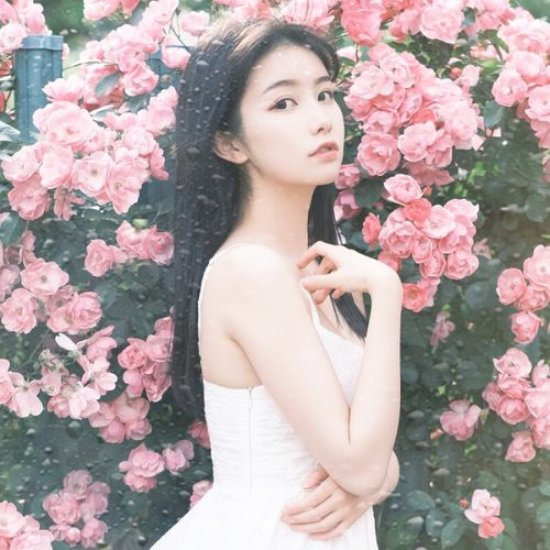 玻璃水珠特效女生头像图片