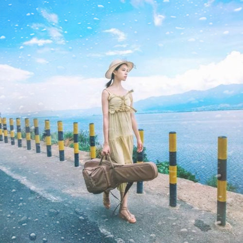 玻璃水珠特效女生头像图片