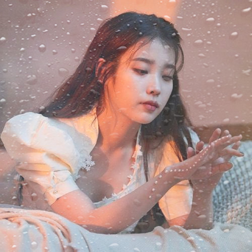 玻璃水珠特效女生头像图片