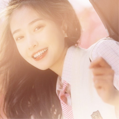 渐变色头像女