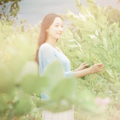 渐变色头像女