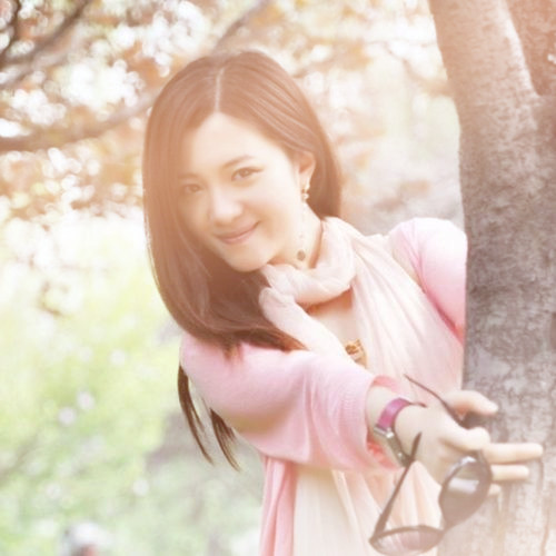 渐变色头像女
