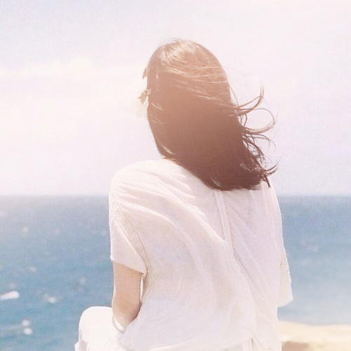 渐变色头像女