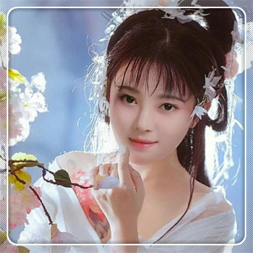 边框女生头像图片