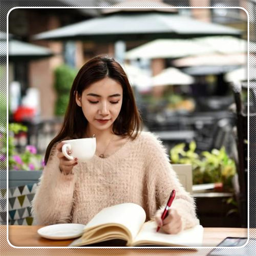 边框女生头像图片