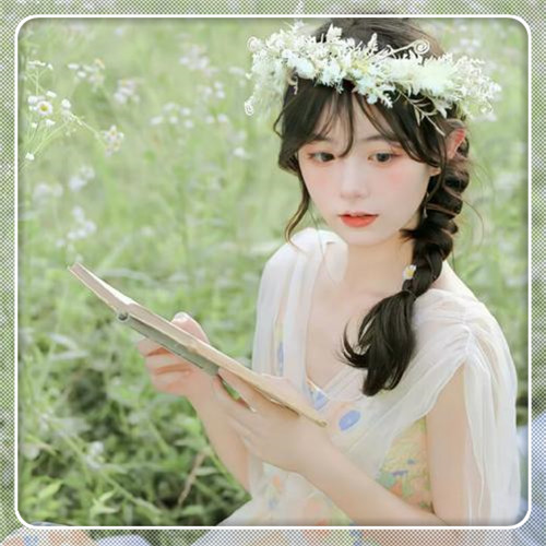 边框女生头像图片