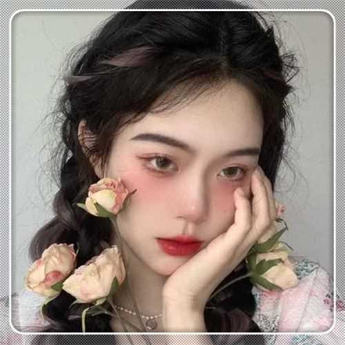 边框女生头像图片