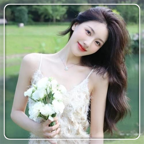 边框女生头像图片