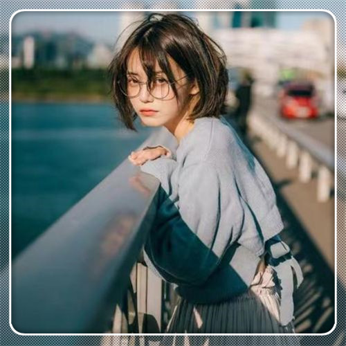 边框女生头像图片