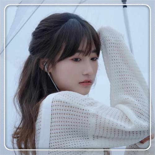 边框女生头像图片