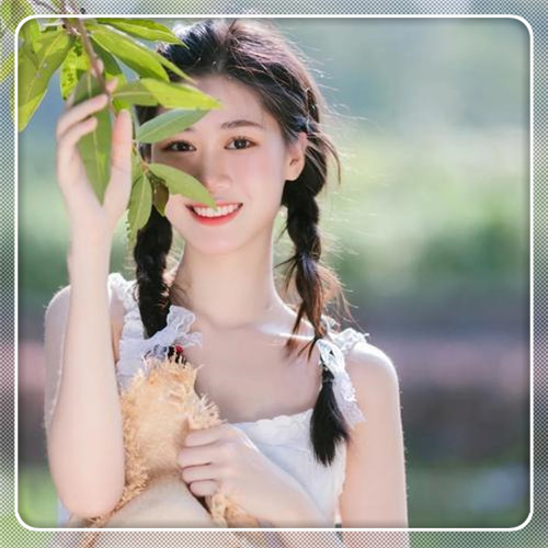 边框女生头像图片