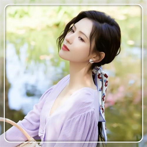 边框女生头像图片