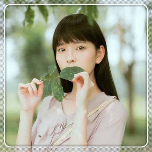 边框女生头像图片
