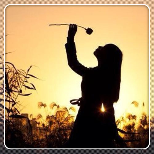 边框女生头像图片