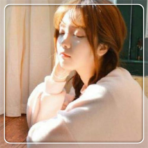 边框女生头像图片