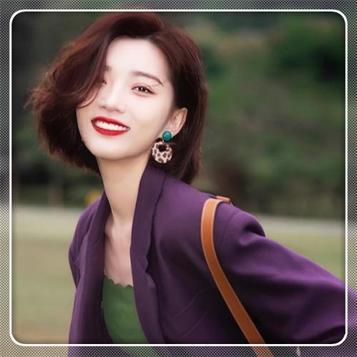 边框女生头像图片