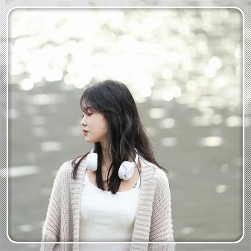 边框女生头像图片