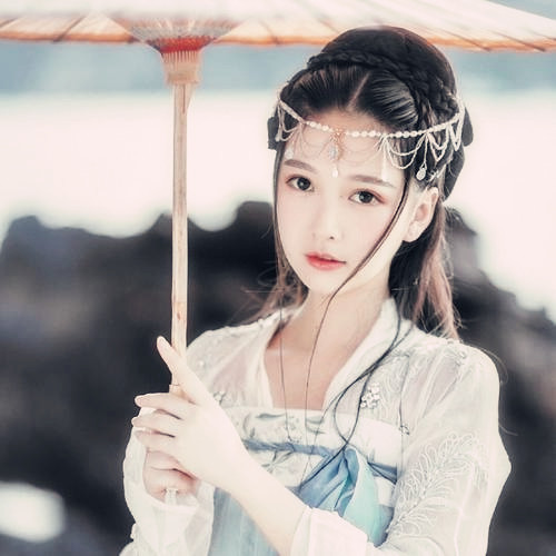 淡雅女生头像图片