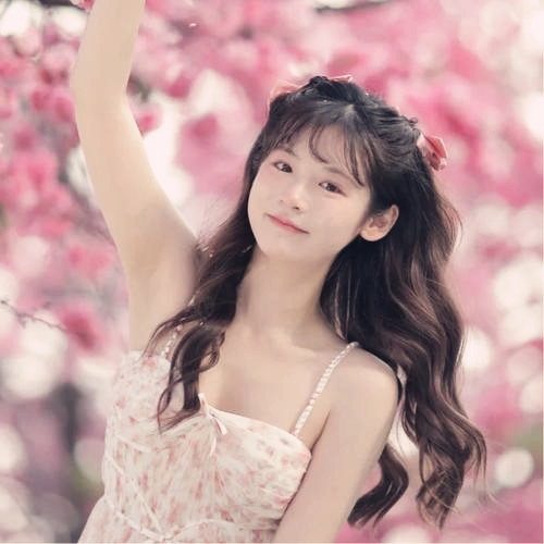 淡雅女生头像图片