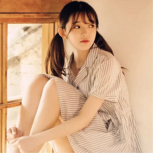 淡雅女生头像图片