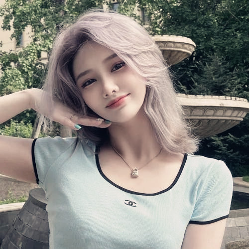 淡雅女生头像图片