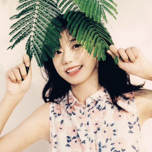 淡雅女生头像图片