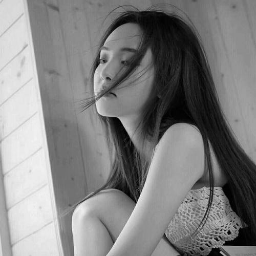 美女黑白头像图片