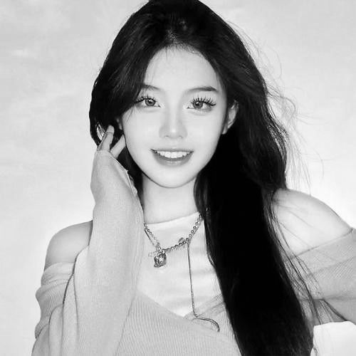 美女黑白头像图片