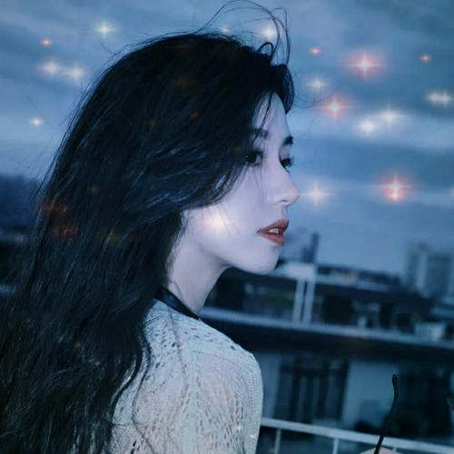 星星系女生头像