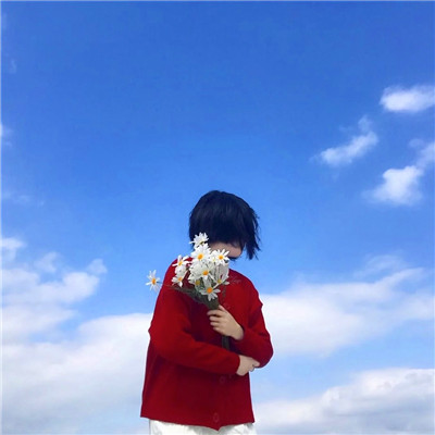 治愈系蓝色风格女生头像图片