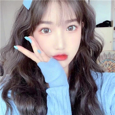 治愈系蓝色风格女生头像图片