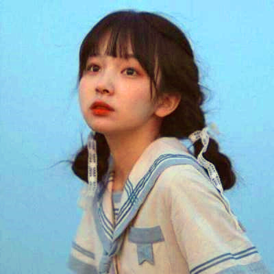 治愈系蓝色风格女生头像图片