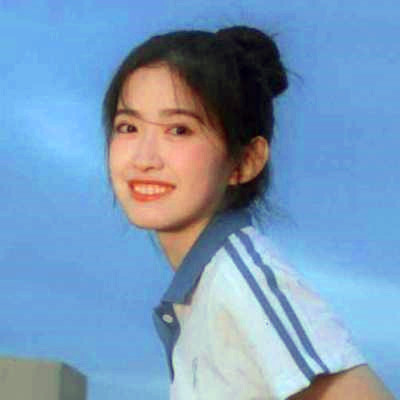 治愈系蓝色风格女生头像图片
