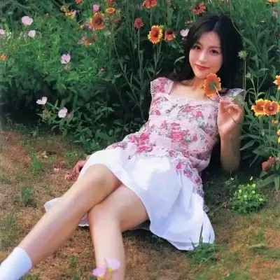 头像女INS高级质感好看图片