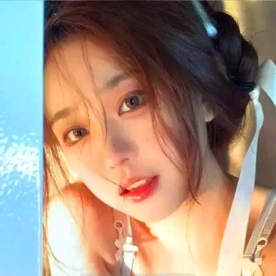 头像女INS高级质感好看图片