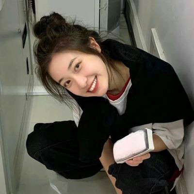 头像女INS高级质感好看图片