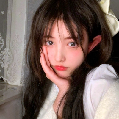 头像女INS高级质感好看图片