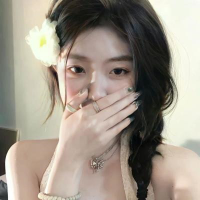 好看高清的ins高级质感干净女头